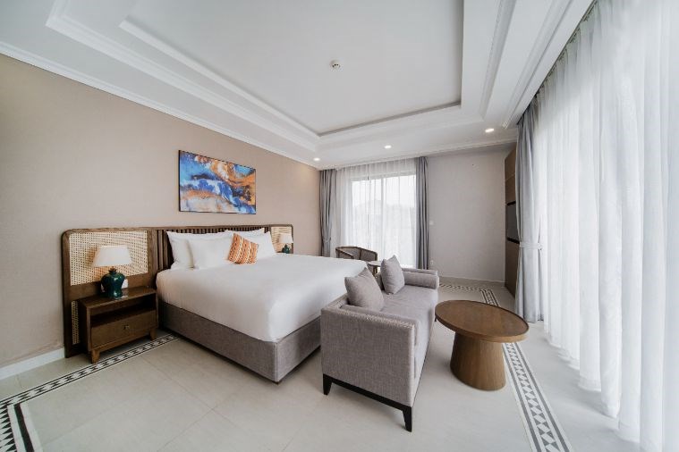 Villa 3 Bedroom Beach Front- Swimming Pool